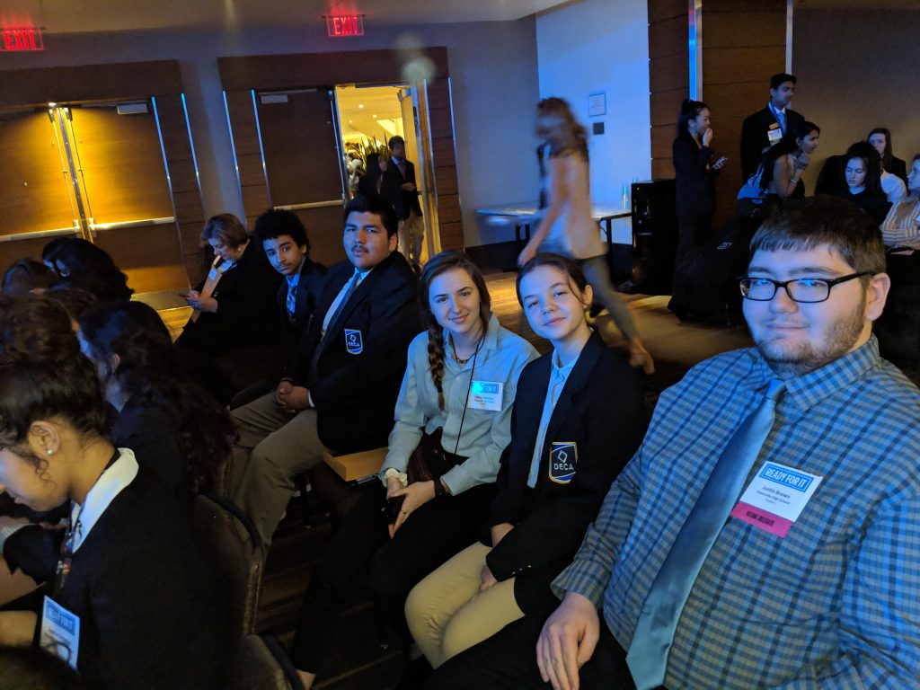 GHS Students Attend State DECA Conference